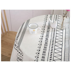 Nappe Rectangle en Polyester Rayé Moderne Motif au Crochet Couverture pour Salle à Manger et Occasions de Mariage Vibes Festives - Product Image 2