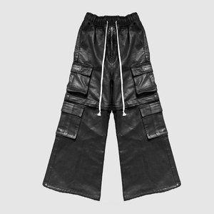 <span class=keywords><strong>Pantaloncini</strong></span> Streetwear Oversize a Gamba Larga in Pelle PU Nera di Lusso con Vita Alta Elastica Regolabile e Tasche Cargo - Product Image 5