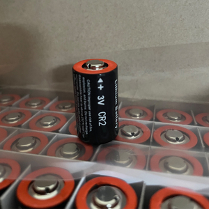 Batería de <span class=keywords><strong>Litio</strong></span> <span class=keywords><strong>CR2</strong></span> 3V Li-MnO2, No Recargable, 10 Años de Duración, 1000mAh, para Herramientas Eléctricas, Electrodomésticos, Juguetes a Control Remoto - Product Image 3