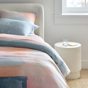 Fini dans une glaçure semi-mate moulée à la main et émaillée pour une utilisation intérieure/extérieure juste la bonne hauteur pour les boissons ou les livres - Product Image 3
