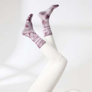 Custom Cotton Sports Gradient Women's Autumn Yoga <b>Socks</b> Mid-calf Professional Women's Anti-slip <b>Socks</b> Long <b>Socks</b> - Product Image 4