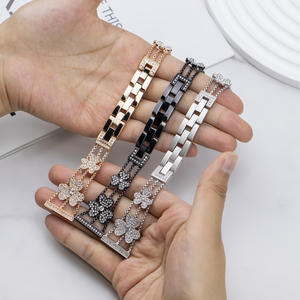 Bracelet de montre universel en métal et diamant pour Huawei <span class=keywords><strong>GT2</strong></span> 3 22mm Bracelet de montre pour Samsung Galaxy Watch 4 5 <span class=keywords><strong>Pro</strong></span> Bracelet en acier tendance classique - Product Image 2