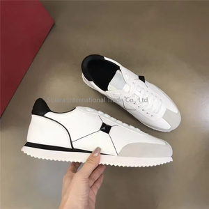Chaussures de sport décontractées rétro personnalisées de haute qualité, lacets, en cuir de vache, respirantes, chaussures plates pour hommes, printemps, hiver - Product Image 1