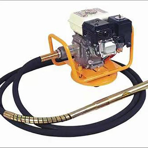 Vibrateur à béton à moteur interne haute puissance pour travaux de pose de sol en ciment - Product Image 3