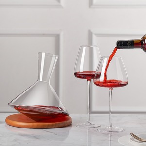 Calice Moderno ed Elegante per Vino <span class=keywords><strong>Borgogna</strong></span>, Bicchiere in Cristallo Trasparente con Effetto Luminoso, Elegante Calice in Metallo per Bevande e Uso Alberghiero - Product Image 3