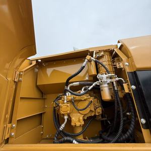 Vente flash : Excavatrice sur chenilles hydraulique d'occasion Cat320CL 320BL 320C 320GC 320D, modèle 2022, moteur 110KW, bon état, populaire - Product Image 6