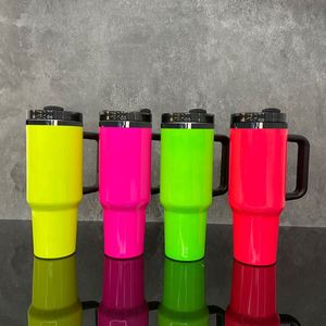 Vaso Térmico de Acero Inoxidable de 40oz H2.0 con Logotipo Personalizado, Color Verde Neón, Espejo Negro Plateado, para Grabado Láser, con Asa y Pajita - Product Image 3