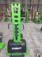 Gerbeur autoportant Everlift 1,5 tonne semi-électrique, gerbeur à portique 1,6 m de hauteur de levage, gerbeur à palettes portatif pour entrepôt