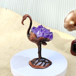 Figura <span class=keywords><strong>de</strong></span> Cristal <span class=keywords><strong>de</strong></span> Amatista Natural <span class=keywords><strong>de</strong></span> Alta Calidad con Base <span class=keywords><strong>de</strong></span> Metal, Cristales Decorativos para el Hogar, Ideal para Regalo - Product Image 5