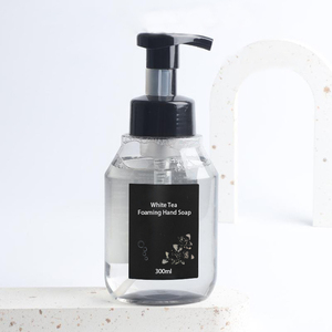 <span class=keywords><strong>Savon</strong></span> <span class=keywords><strong>liquide</strong></span> moussant pour les <span class=keywords><strong>mains</strong></span> au thé blanc personnalisé avec pompe, nettoyant parfumé floral, désinfectant en mousse pour la maison et les hôtels - Product Image 5