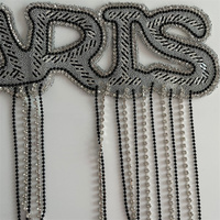 LETTRE DE PARIS À Paillettes Brillantes Personnalisées Conception Fer sur Patchs AVEC CHAÎNE DE POMPON