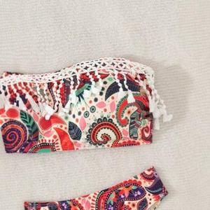 Maillot de bain deux pièces sans bretelles avec pompons, best-seller transfrontalier pour influenceurs du commerce extérieur - Product Image 1