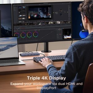 UGREEN 12 in 1 トリプル4Kドッキングステーション 4K60Hz HDMI SD/TF RJ45 3.5mm USB3.2 Gen2 10GbpsデータUSBハブ 1000Mbpsイーサネット - Product Image 3