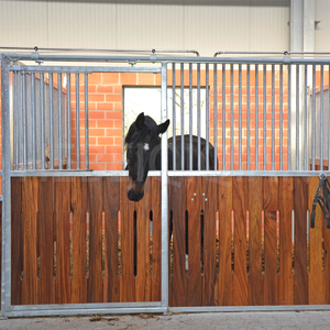 Establo para Caballos con Puerta Corredera de Estilo Moderno, Paneles Prefabricados para <span class=keywords><strong>Club</strong></span> Ecuestre - Product Image 1