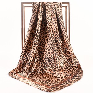 Foulard Quadrato 90x90cm in Raso di Poliestere con Stampa Leopardata, <span class=keywords><strong>Fascia</strong></span> per <span class=keywords><strong>Capelli</strong></span>, Hijab, <span class=keywords><strong>Bandana</strong></span> - Product Image 6