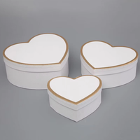 Coffret Cadeau en Forme de Cœur avec Bordure Dorée, Boîte d'Emballage Rigide en Papier pour Fleurs, Bonbons, Cadeaux pour la Saint-Valentin, Mariage, Fête