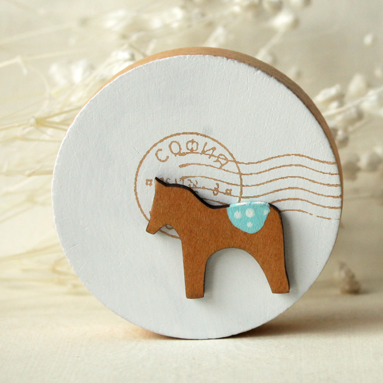 cheval de Troie couleur bois