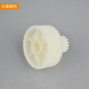 Grands engrenages en plastique A71 4716 dents pour hachoir à viande en POM - Product Image 4