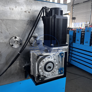 เครื่องขึ้นรูปท่อระบายน้ำฝนทรงกลม/สี่เหลี่ยมสำหรับหลังคา  เครื่องขึ้นรูปท่อระบายน้ำทรงสี่เหลี่ยมและสี่เหลี่ยมผืนผ้า - Product Image 6