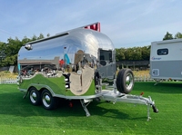 Camion de cuisine mobile en aluminium et en fibre de verre pour camion de cuisine de mariage argenté en acier inoxydable aux normes européennes