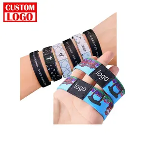 Großhandel Weihnachts geschenke Maßge schneiderte Armbänder Elastic Blend Material Kunden spezifische Armbänder