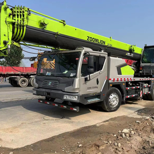 Camión Zoomlion de 25 Toneladas de Segunda Mano a Bajo Costo con Grúa, Certificado por la EPA para Aplicaciones de Construcción - Product Image 1
