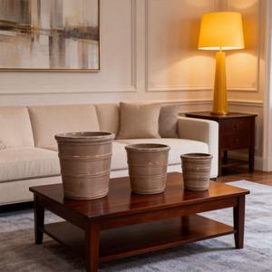 Juego de 3 macetas de cerámica hechas a mano de 16, 13 y 10 pulgadas de diámetro, color taupe con anillos horizontales para suculentas, hierbas, interior y exterior. - Product Image 1