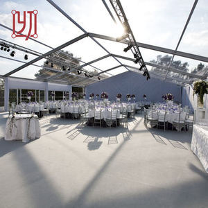 Tente de réception en aluminium transparente 10x20m pour 200 personnes, idéale pour mariages et salons professionnels - Product Image 1