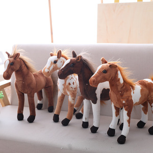 Peluche Morbidissimo con Design a Cavallo Cartone Animato per Principesse, Ricamo Raffinato, Giocattolo Antistress Durevole, Imbottitura in Cotone PP, Colore Personalizzabile - Product Image 2