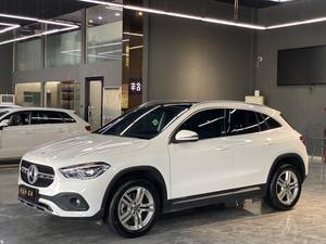 Mercedes-Benz <span class=keywords><strong>GLA</strong></span> 200 2023, Tapicería Acolchada, 4 Puertas, 5 Plazas, Motor 1.3L Turbo de 163 Caballos de Fuerza, Transmisión Automática L4, Volante a la Izquierda, Cuero, Nuevo - Product Image 3