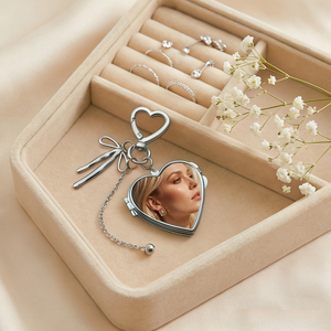 พวงกุญแจแฟชั่นสแตนเลสรูปหัวใจผีเสื้อสำหรับเทศกาล  กระจกเงา DIY จี้ห้อยกระเป๋า  จี้ห้อยคู่รักรูปหัวใจ  ของตกแต่งทำมือสำหรับผู้หญิง - Product Image 6