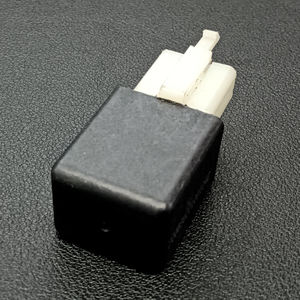 รีเลย์ไฟรถจักรยานยนต์ HJ200830Z01001042สำหรับ Honda <span class=keywords><strong>Yamaha</strong></span> Suzuki CFMOTO - Product Image 2