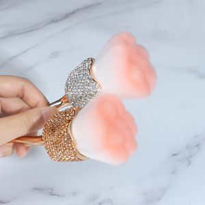 Pinceaux de maquillage Bling avec couvercle en strass pour fard à joues, fond de teint et illuminateur, cadeau idéal pour l'utilisation comme pinceau de rasage - Product Image 3