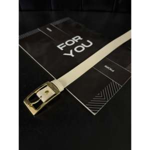 Cinturón Delgado para Mujer Fiori con Hebilla Cuadrada de Aleación, Cinturón Casual de Poliéster para Vestido, Camisa, Chaqueta o Pantalón - Product Image 3