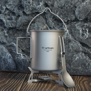 Taza de titanio para camping al aire libre de 750 ml y juego de estufa de alcohol sólido con cuchara-tenedor plegable, olla de titanio con mango desmontable y taza de agua - Product Image 1