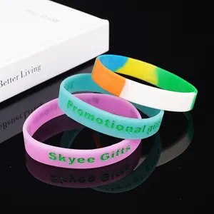 Großhandel neues Design benutzer definierte Text Glow in Dark Rubber Anti Mosquito Sport Gesundheit maßge schneiderte Gummi Silikon Armband