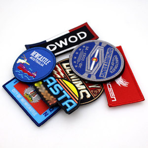 Parche <span class=keywords><strong>de</strong></span> <span class=keywords><strong>hierro</strong></span> bordado con logotipo <span class=keywords><strong>de</strong></span> club <span class=keywords><strong>de</strong></span> <span class=keywords><strong>golf</strong></span> deportivo personalizado para camiseta, ropa para coser - Product Image 1