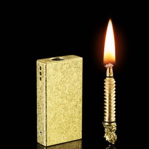 Offre spéciale, briquets rechargeables au kérosène assortis à des briquets assortis avec logo personnalisé pour cigarettes d'extérieur - Product Image 4