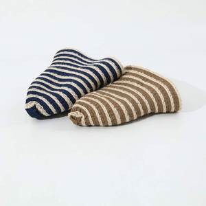 Sombrero de Sol de Yute Natural Blanco y Negro, Nuevo Modelo Verano 2025, Sombrero de Pescador con Cuerda a Rayas, Estilo Vintage para Mujer - Product Image 4