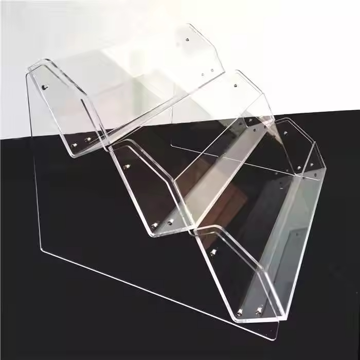 โปร่งใส