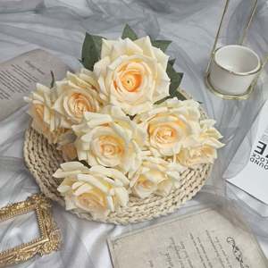 Bouquet artificiel Rose à <span class=keywords><strong>neuf</strong></span> têtes de haute qualité usines de Tianjin diamant embelli pour la décoration de toile de fond de noël réaliste - Product Image 5