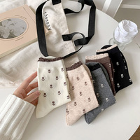 Chaussettes en coton tricotées à motif floral tulipe rétro respirantes pour femmes