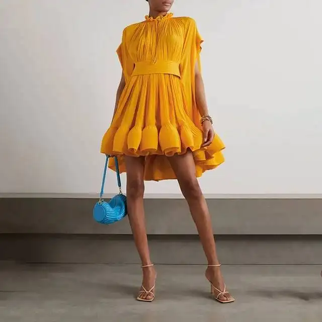 Vestido de burbuja amarillo de alta calidad Vestidos de fiesta con volantes elegantes Mini vestido sexy de moda