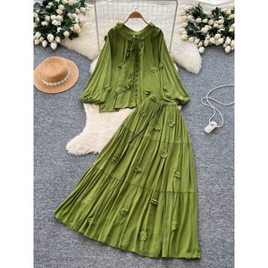 Sanfter Stil Elegantes 2-teiliges Set Damen Herbst Sweet 3D Flower Tie Laterne Ärmel Top Hohe Taille Ausgestellter Midirock - Product Image 1