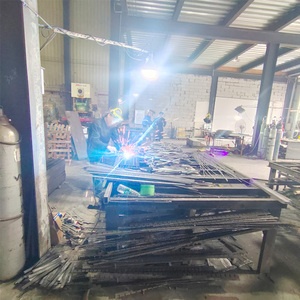 Dayanıklı Korozyon Önleyici Galvanizli Çelik Izgara Drenaj Izgarası, Yürüyüş Yolu Drenaj Sistemi Endüstriyel İnşaat Kullanımı için - Product Image 6