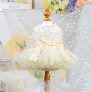 PETCIRCLE Ropa de Primavera/Verano para Perros y Gatos - Nuevo Vestido de Novia Floral - Product Image 5