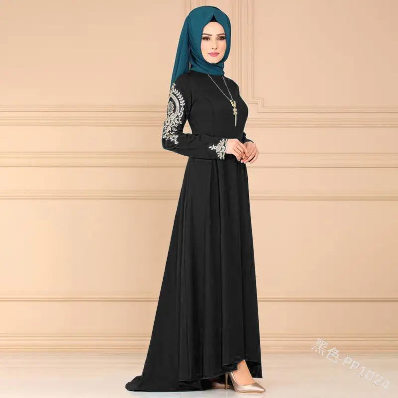 이슬람 여성의 패션 드레스 수 놓은 고전적인 기질 가운 불규칙한 헴라인 드레스 중간 아랍 여성 의류