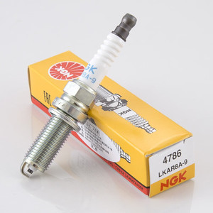 Usine pour NGK KAR8A-9 4786 Bougies d'allumage d'origine Nouveau Iririom Match pour <span class=keywords><strong>KTM</strong></span> - Product Image 1