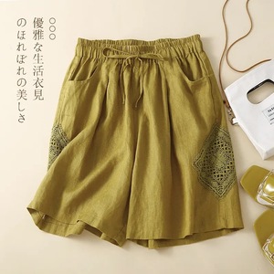 Women's Cotton Linen Shorts With Lace <b>Patchwork</b> Mid Waist Breathable Casual Pants - Product Image 1