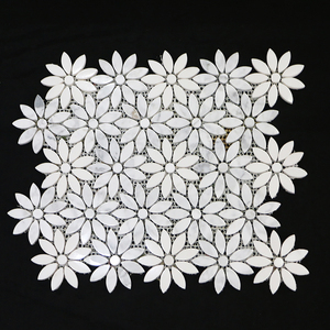 <span class=keywords><strong>Mosaico</strong></span> in Marmo con Design Moderno a Margherita, Mix di Mosaici in Marmo, Mosaici in Marmo con Taglio a Idrogetto per Cucina - Product Image 4